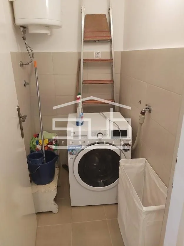 Rent, three bedroom apartment, 85m², Vračar Centar, Vračar Sve Podlokacije