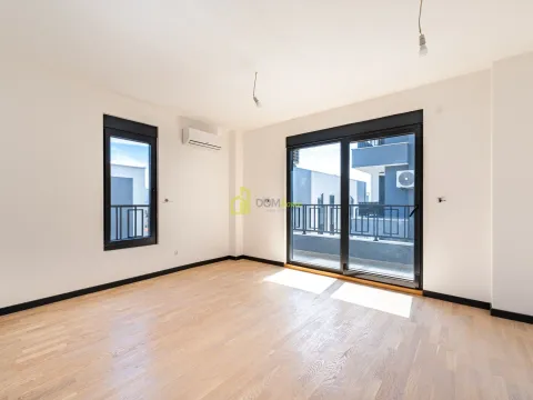 Prodaja, trosoban stan, 102m², Gorica C, Podgorica - image 12