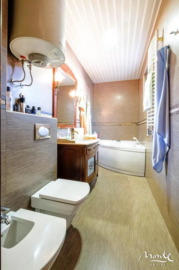 Sale, four bedroom apartment, 179m², Budva, Crna Gora