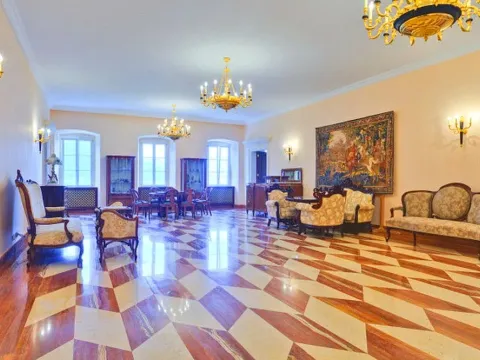 Sale, house, 1500m², Dobrota, Kotor - image 12