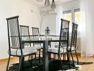 Izdavanje, trosoban stan, 135m², Savski Venac, Beograd - image 2