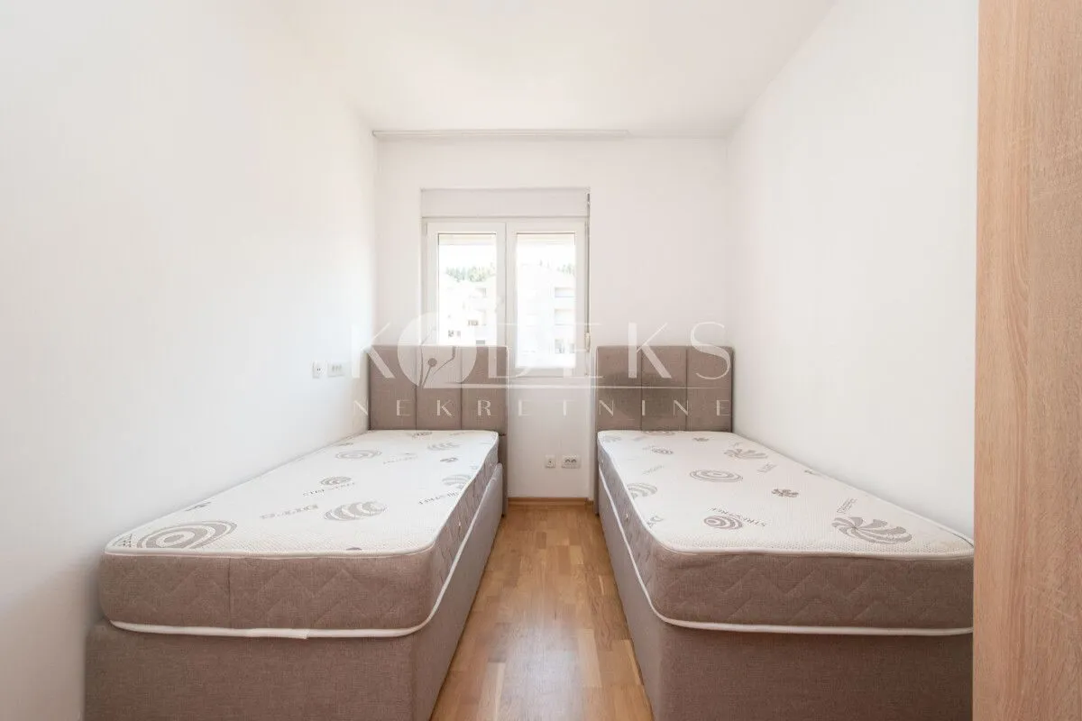 Prodaja, dvosoban stan, 66m², Ljubović, Podgorica