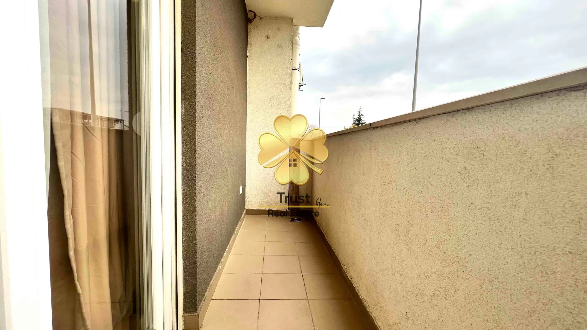Rent, studio apartment, 30m², Stari Aerodrom, Podgorica