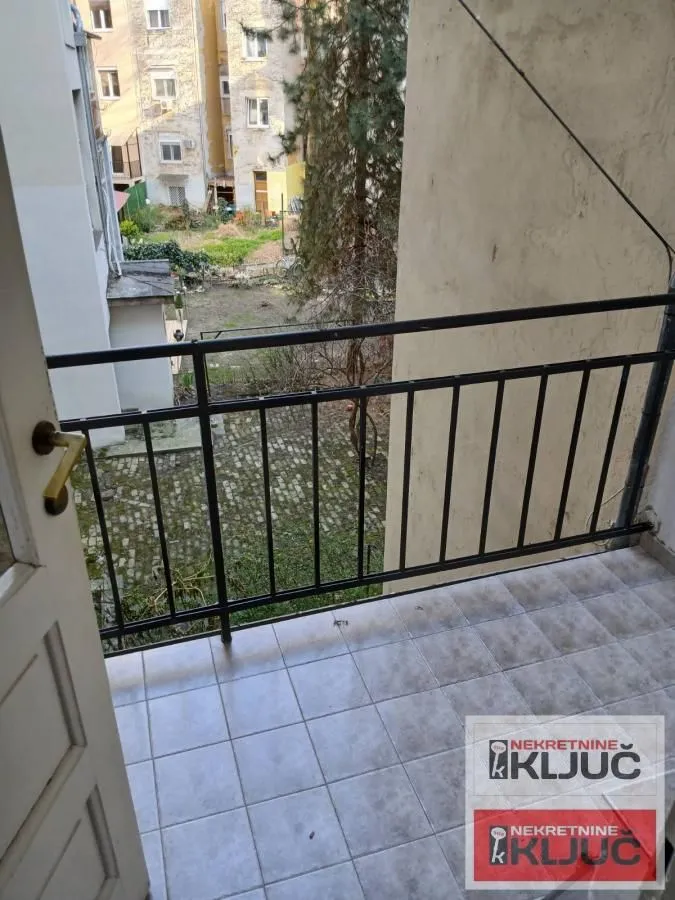Prodaja, dvosoban stan, 70m², Centar, Novi Sad