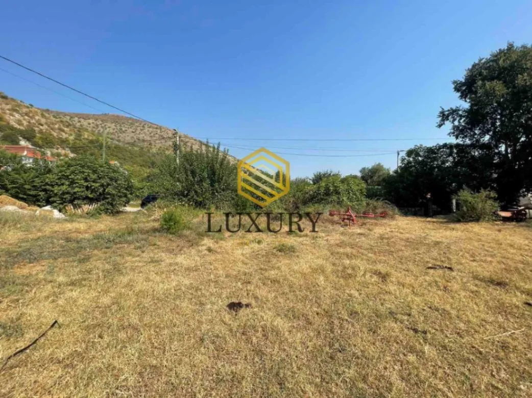 Prodaja, plac, 2000m², Donja Gorica, Podgorica