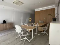 Izdavanje, poslovni prostor, 93m², City Kvart, Podgorica - image 8