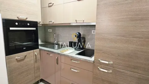 Rent, one bedroom apartment, 43m², City Kvart, Podgorica - image 3