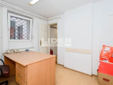 Izdavanje, stan, 43m², Stari Grad, Beograd - image 11