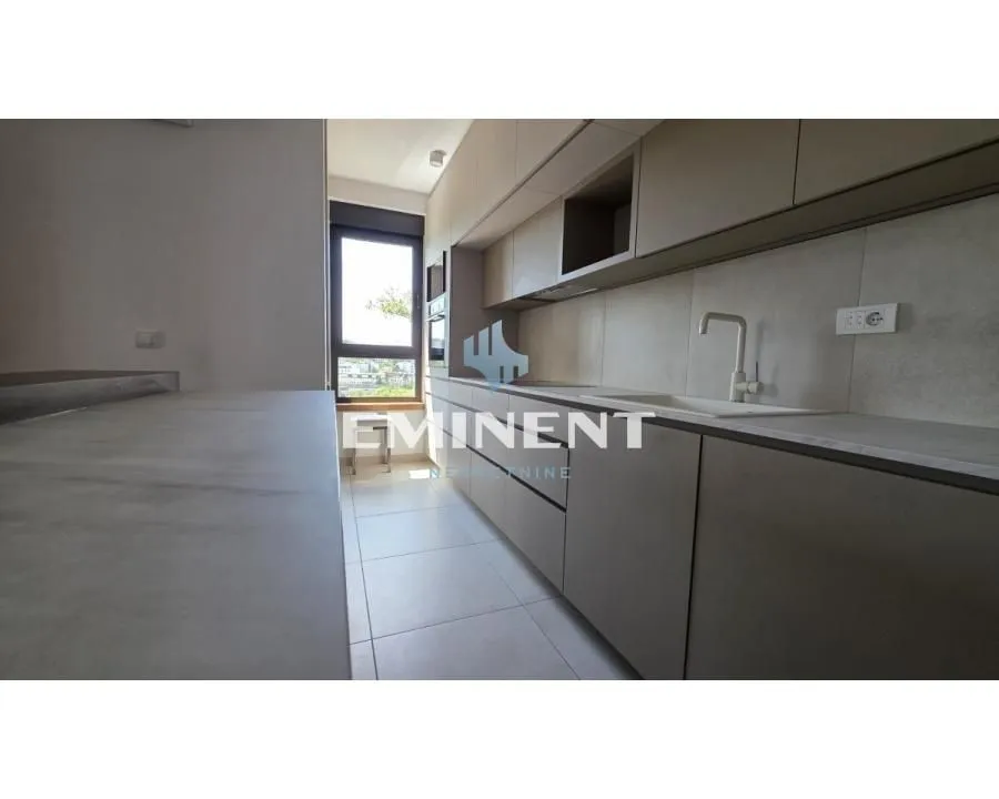 Rent, four bedroom apartment, 98m², Južni Bulevar, Vračar Sve Podlokacije
