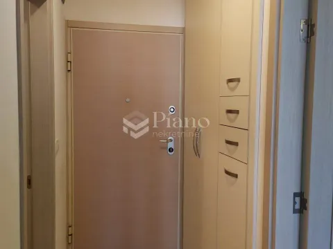 Rent, one bedroom apartment, 47m², City Kvart, Podgorica - image 8