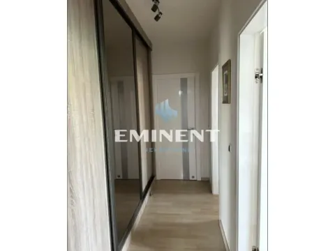 Izdavanje, trosoban stan, 81m², Lekino Brdo, Voždovac Sve Podlokacije - image 11