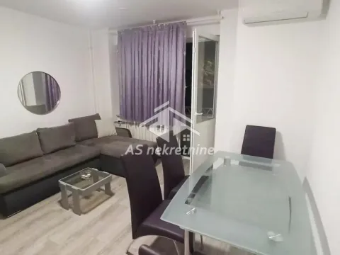 Rent, two bedroom apartment, 45m², Tašmajdan, Palilula Sve Podlokacije - image 4