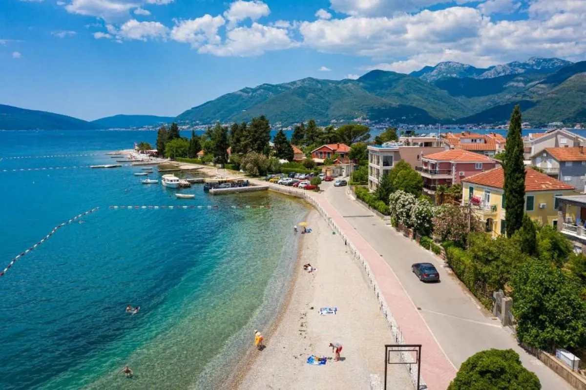 Sale, one bedroom apartment, 42m², Tivat, Crna Gora