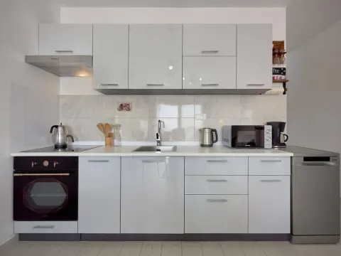 Prodaja, dvosoban stan, 55m², Kamenovo, Budva - image 8