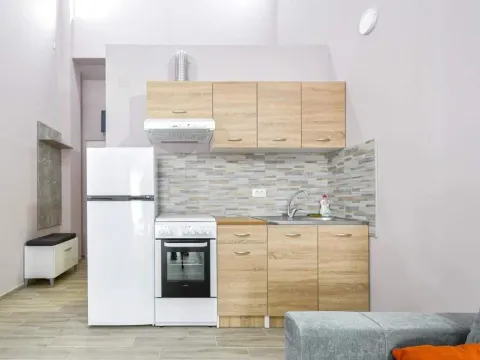 Sale, hospitality venue, 1256m², Podkošljun, Budva - image 8