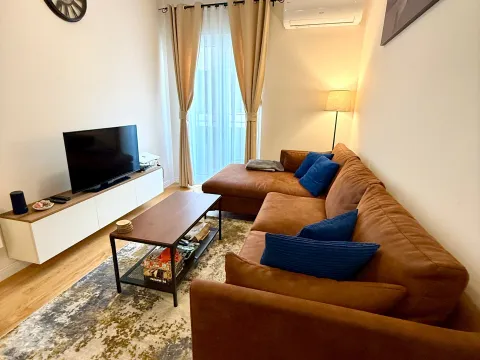 Sale, one bedroom apartment, 40m², Central Point, Podgorica - image 1