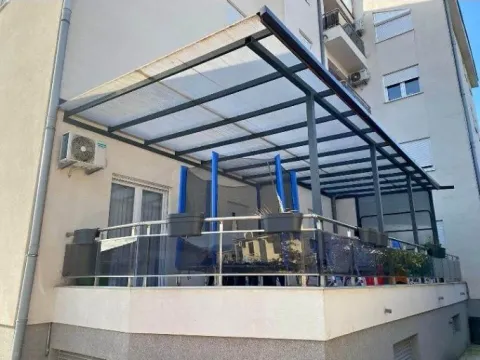 Prodaja, dvosoban stan, 82m², Stari Aerodrom, Podgorica - image 10