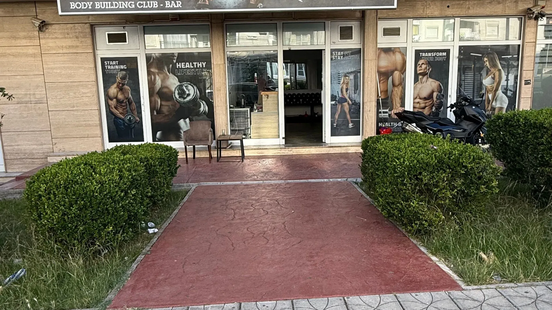 Rent, office space, 150m², Centar, Bar