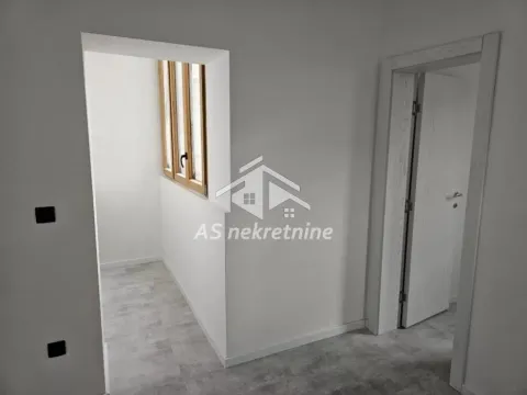 Sale, four bedroom apartment, 120m², Vračar Sve Podlokacije, Beograd - image 16