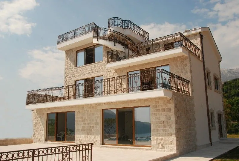 Mediterranean Villa 584m² with Pool and Bay View, Herceg Novi 10