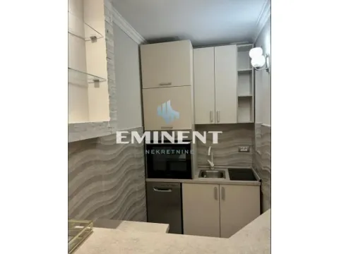 Rent, two bedroom apartment, 45m², Stari Grad, Beograd - image 3