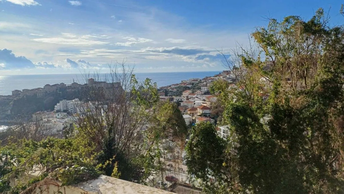 Prodaja, jednosoban stan, 82m², Centar, Ulcinj