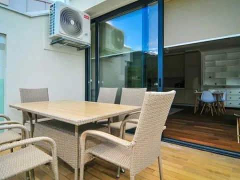 Prodaja, dvosoban stan, 80m², Tivat, Crna Gora - image 4