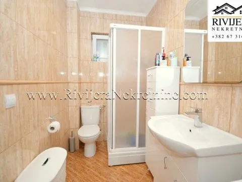 Sale, two bedroom apartment, 85m², Đenovići, Herceg Novi - image 11