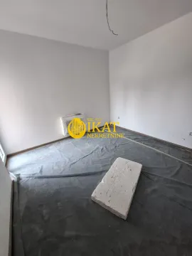 Prodaja, trosoban stan, 82m², Jajinci, Voždovac Sve Podlokacije - image 9