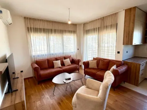 Izdavanje, jednosoban stan, 48m², Gorica C, Podgorica - image 4