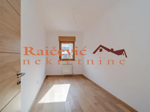 Prodaja, trosoban stan, 70m², Trošarina, Voždovac Sve Podlokacije - image 10