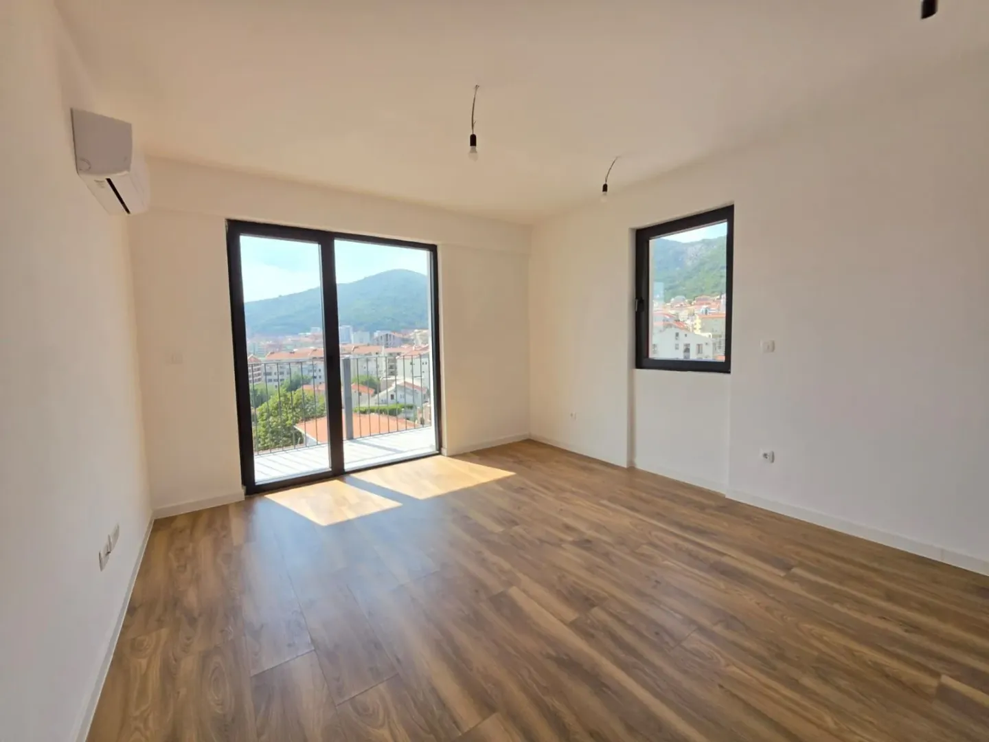 Prodaja, dvosoban stan, 46m², Budva, Crna Gora