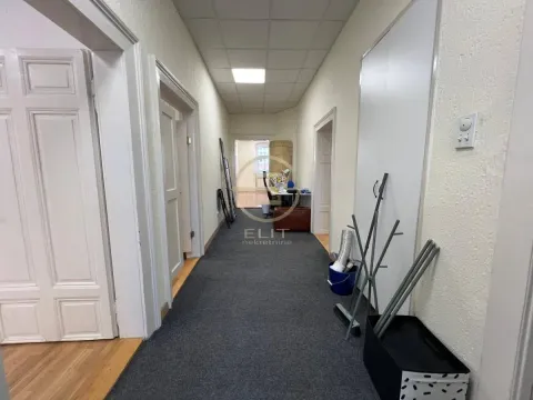 Rent, office space, 157m², Centar, Novi Sad - image 14