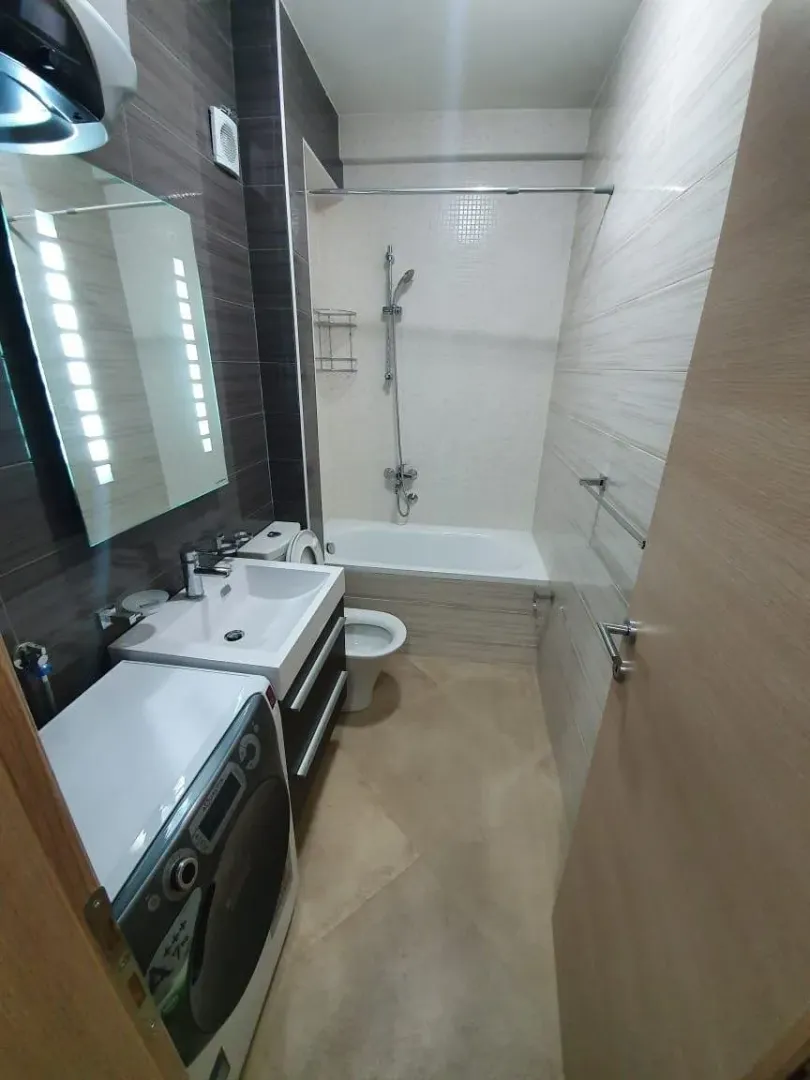 Izdavanje, dvosoban stan, 65m², Momišići, Podgorica