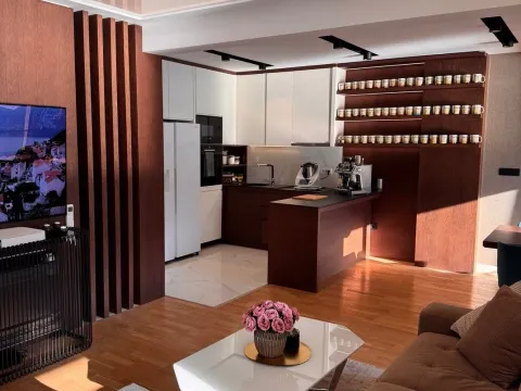 Sale, two bedroom apartment, 85m², Dobrota, Kotor - image 7