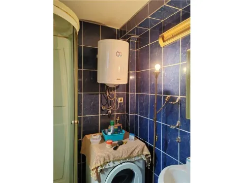 Prodaja, kuća, 155m², Ledena Stena, Niš - image 21