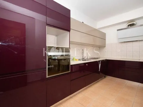 Rent, three bedroom apartment, 92m², City Kvart, Podgorica - image 4