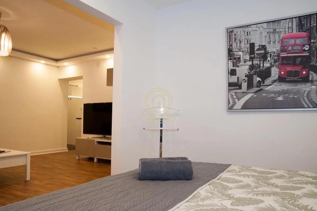 Rent, two bedroom apartment, 56m², Stari Grad, Beograd