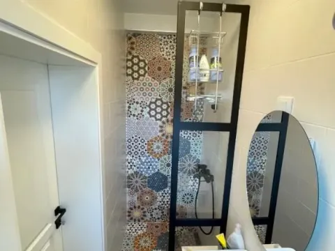 Sale, two bedroom apartment, 98m², Prčanj, Kotor - image 4