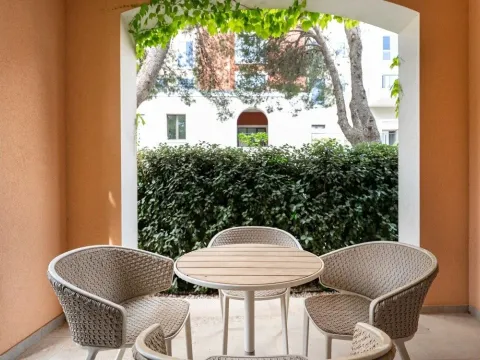 Prodaja, jednosoban stan, 56m², Luštica Bay, Tivat - image 13