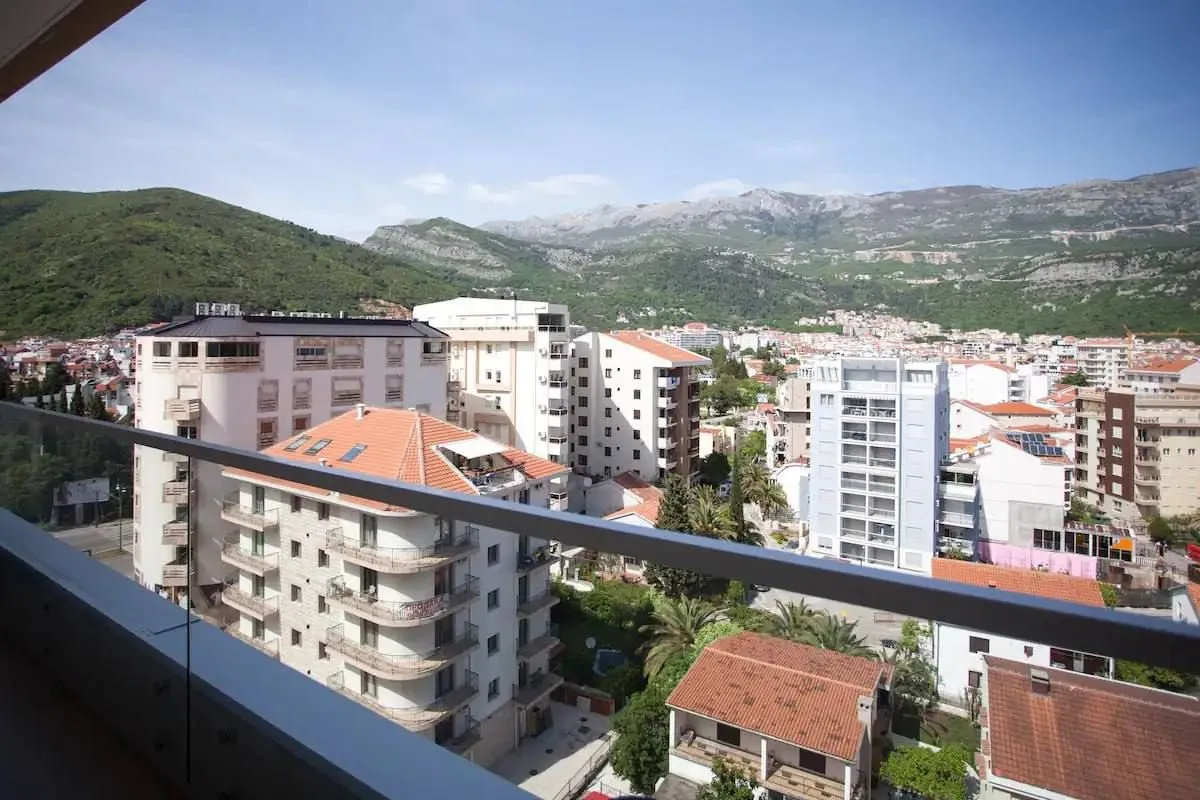 Rent, two bedroom apartment, 89m², Centar, Budva