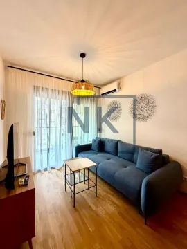 Rent, one bedroom apartment, 35m², Maini, Budva - image 1
