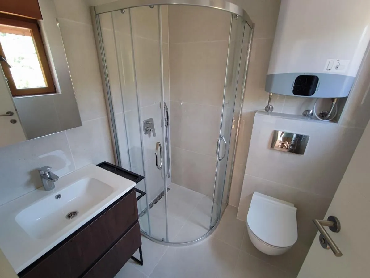 Prodaja, trosoban stan, 113m², Đuraševići, Tivat