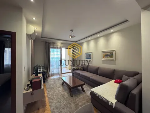 Izdavanje, jednosoban stan, 70m², Bečići, Budva - image 2