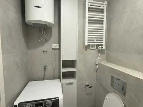 Izdavanje, jednosoban stan, 49m², Central Point, Podgorica - image 10