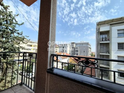 Rent, two bedroom apartment, 35m², Crveni Krst, Beograd - image 10
