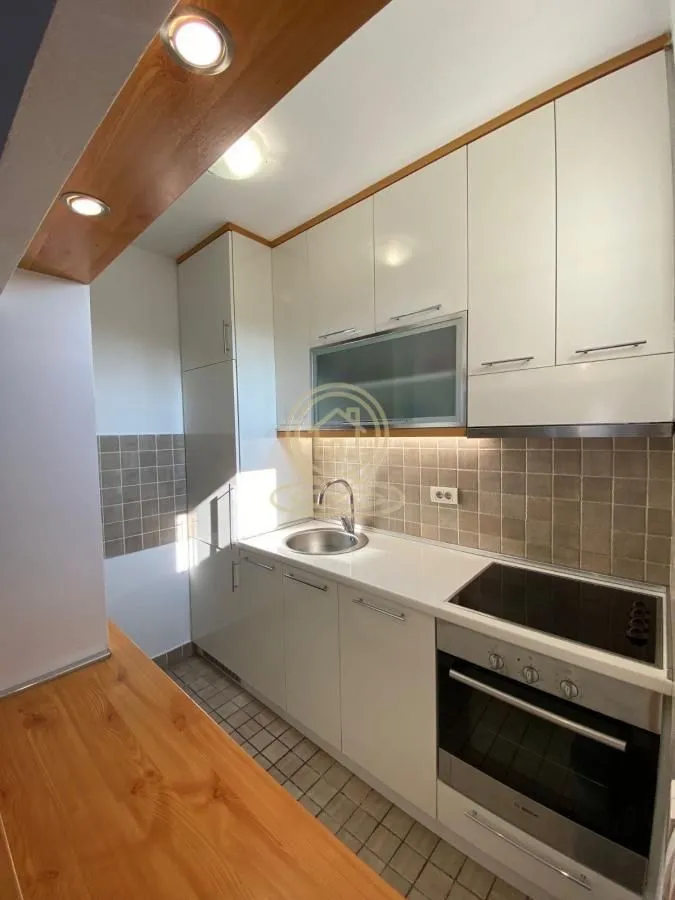 Rent, three bedroom apartment, 60m², Lekino Brdo, Voždovac Sve Podlokacije