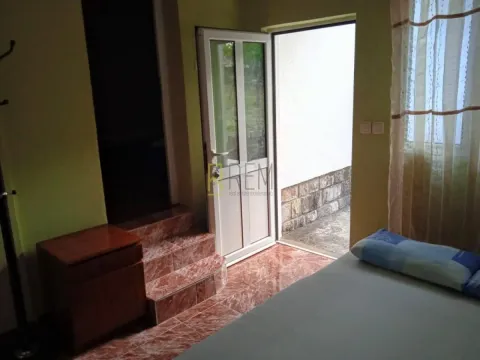 Prodaja, kuća, 282m², Petrovac, Budva - image 5