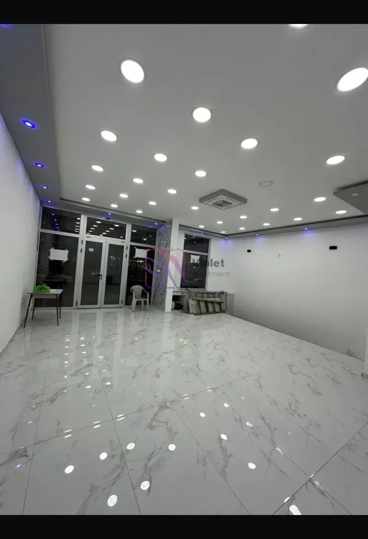 Rent, office space, 115m², Stari Aerodrom, Podgorica