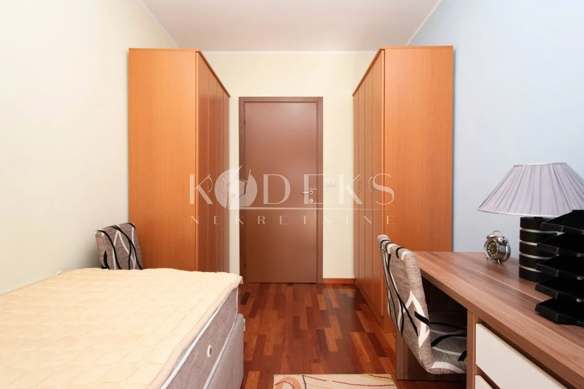 Rent, two bedroom apartment, 74m², City Kvart, Podgorica